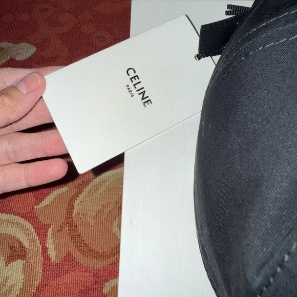 Celine Black Hat with Cream Emblem - Picture 4 of 4